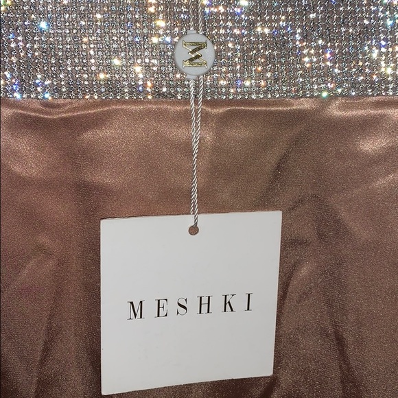 Pink satin skirt with rhinestone - Picture 6 of 6